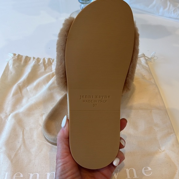 NEW!! Jenni Kayne shearling slide sandal - Picture 6 of 6
